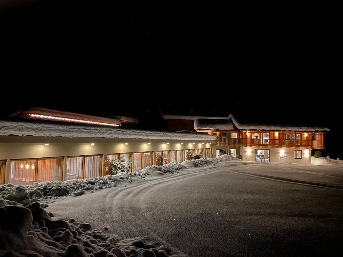 Tubla - Hof Maistatt Toblach Exteriér fotografie